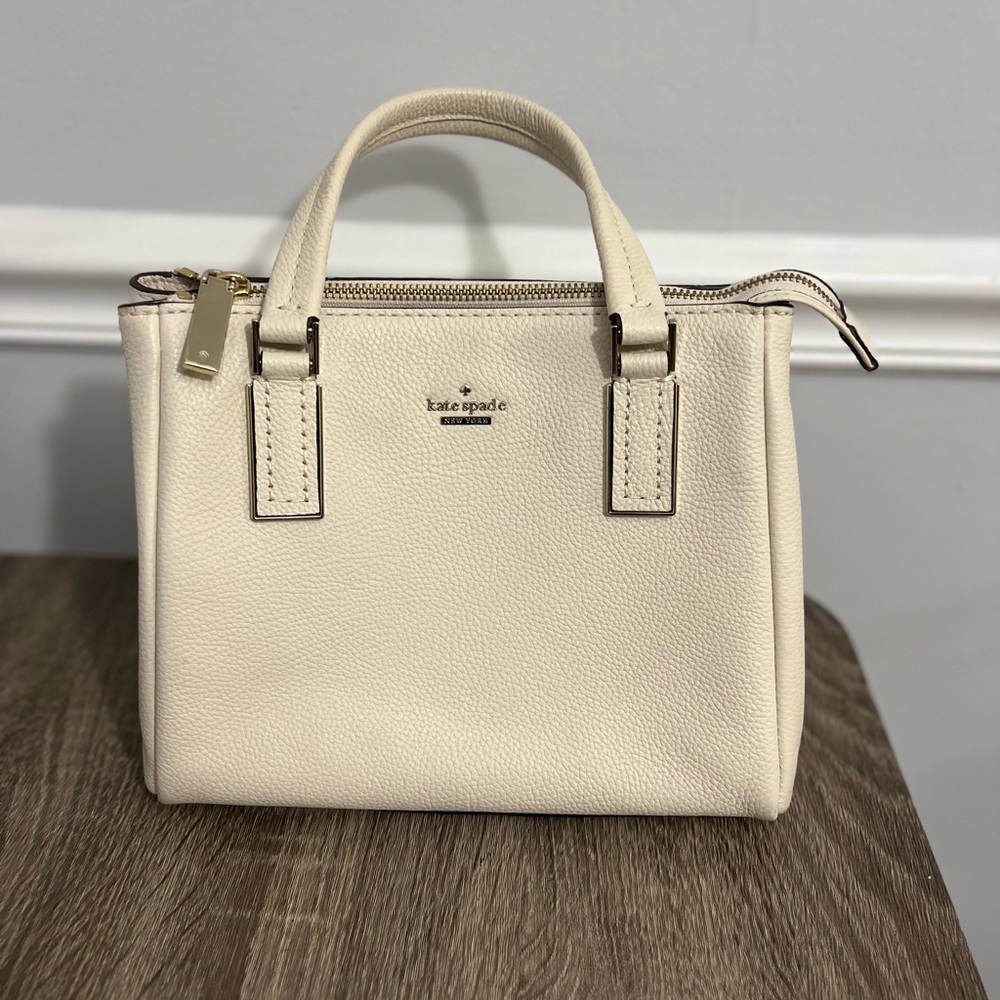 Kate spade off white purse